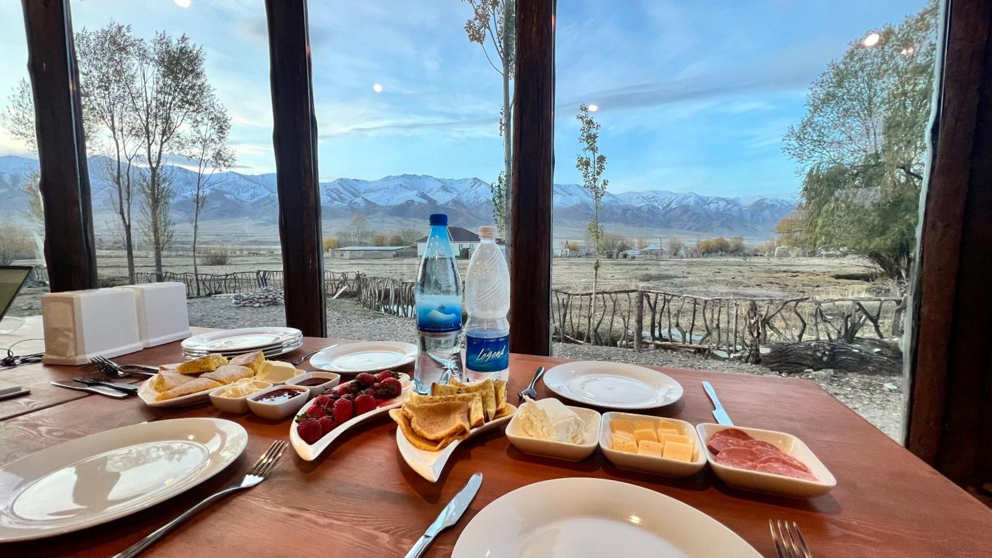 Kyzart Hotel & Horse Tours Bagysh Екстериор снимка